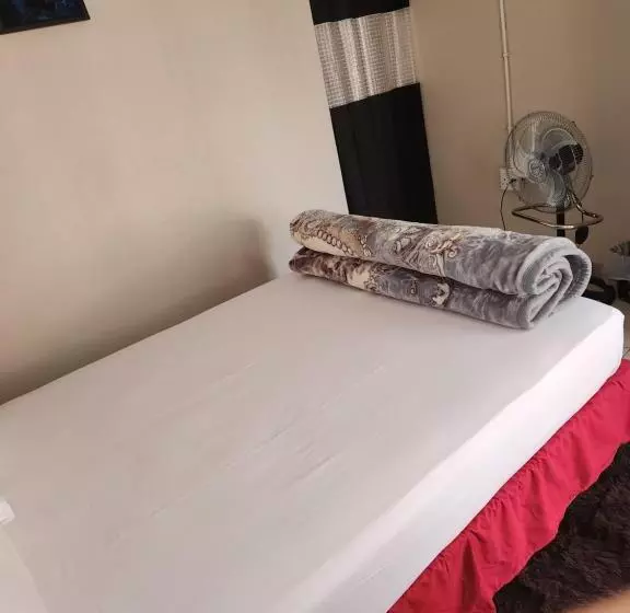 Majatalo Hunters Nest Guest House Mafikeng