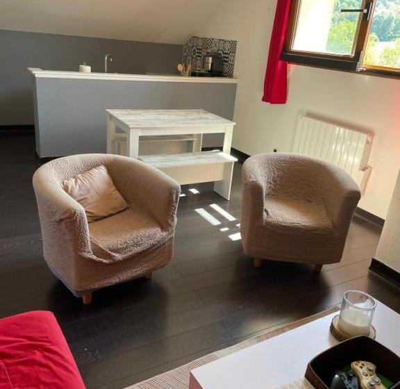 膳宿费 Le P Tit Charrat