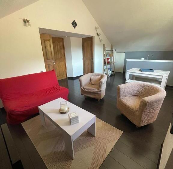 膳宿费 Le P Tit Charrat