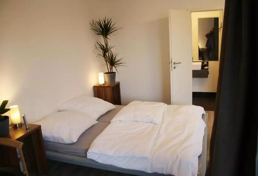 Majatalo Messe  Und Gästezimmer Hildesheim