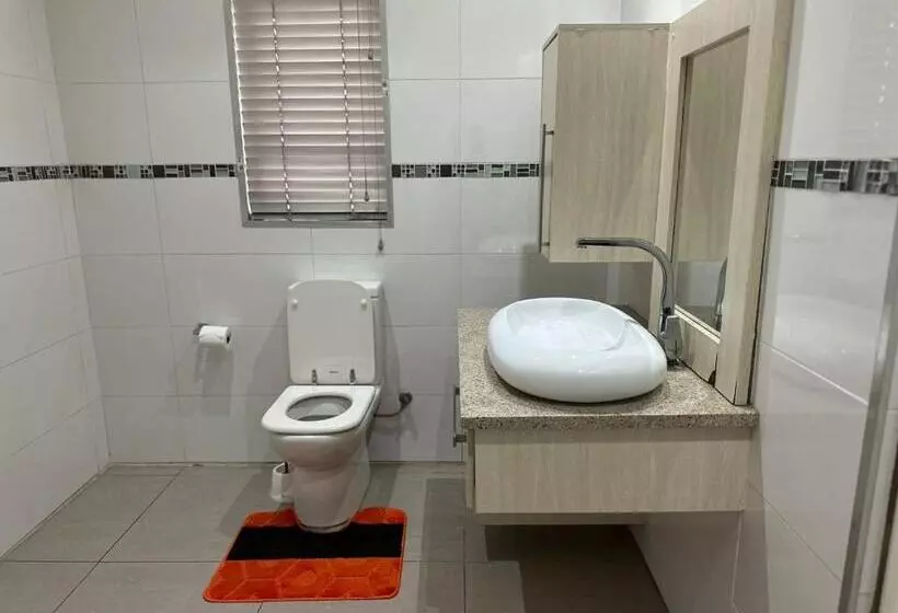 ペンション Platinum Guesthouse Waterkloof