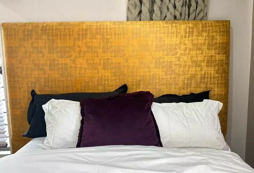 ペンション Platinum Guesthouse Waterkloof