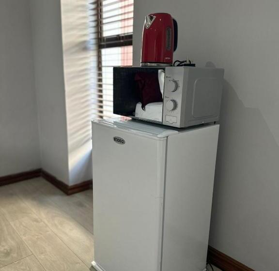 Majatalo Platinum Guesthouse Waterkloof