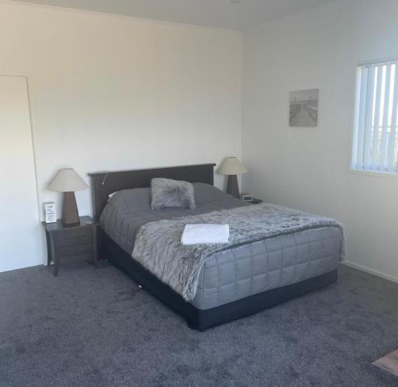 膳宿费 Wander Inn