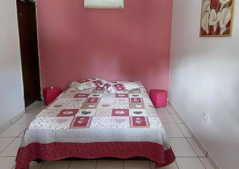 ユースホステル Pousada Cachoeira Do Campo