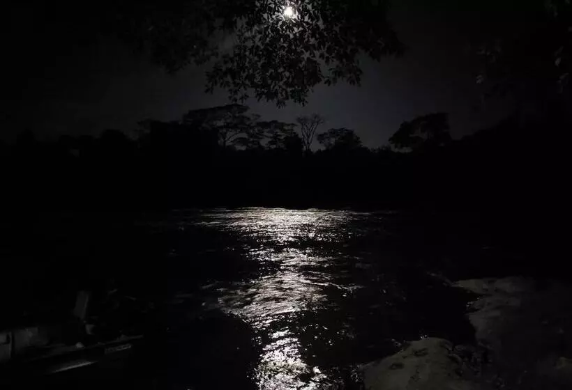 ユースホステル Pousada Cachoeira Do Campo