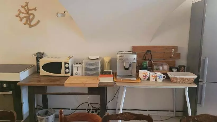 ベッドアンドブレックファースト Mas Les Jasses Chambre D Hôte Calme Et Agréable à La Campagne