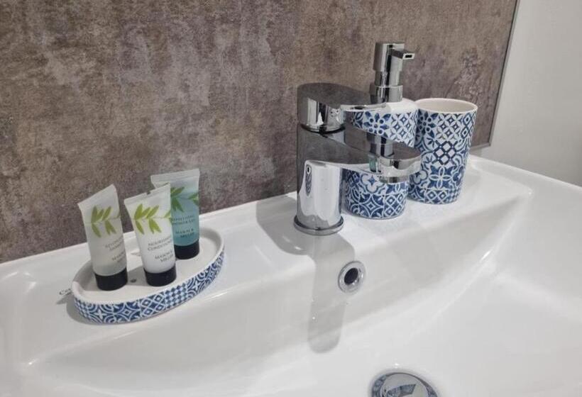 Bed and Breakfast The Plough Inn