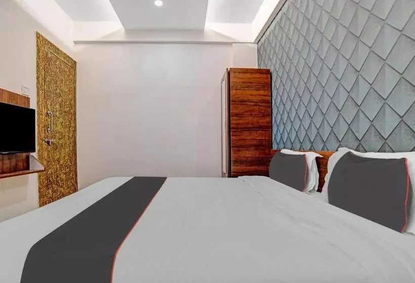 Collection O Hotel Blue Diamond