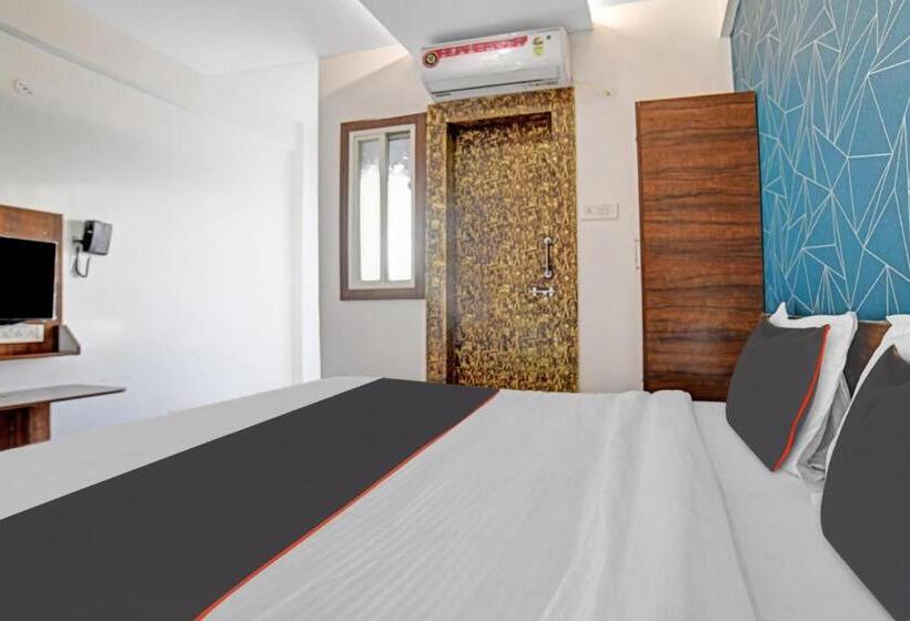 Collection O Hotel Blue Diamond