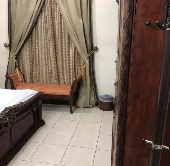 ホテル بيت المصيف