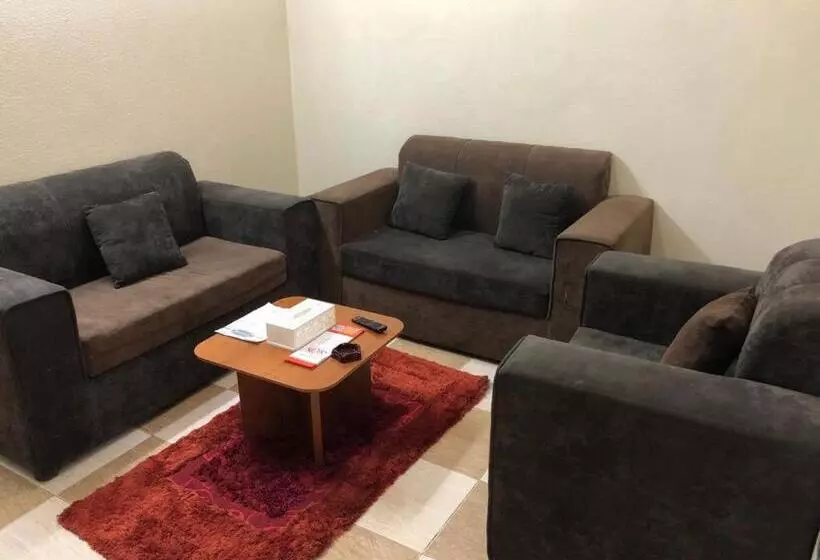 ホテル بيت المصيف
