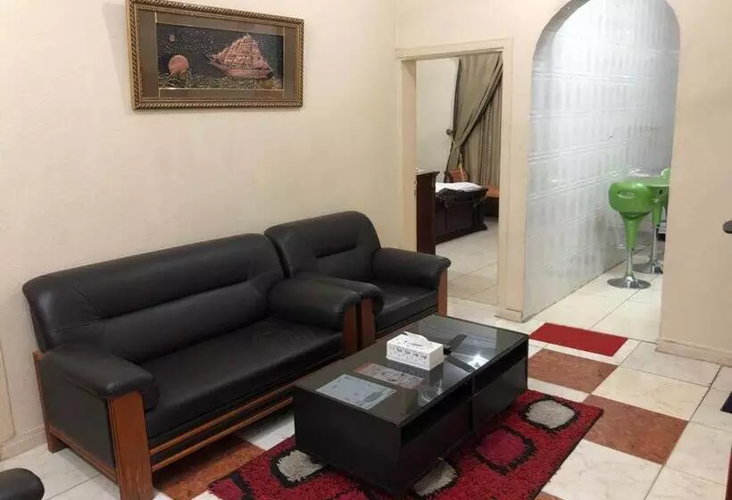 ホテル بيت المصيف