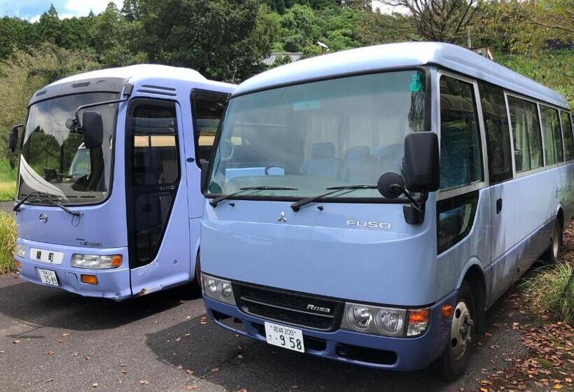 בית מלון כפרי Ayakawasou