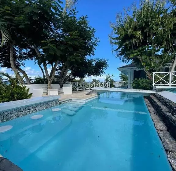 Hotelli Itaka Loma Bonita