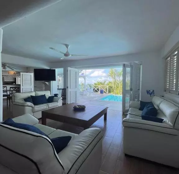 Hotelli Itaka Loma Bonita