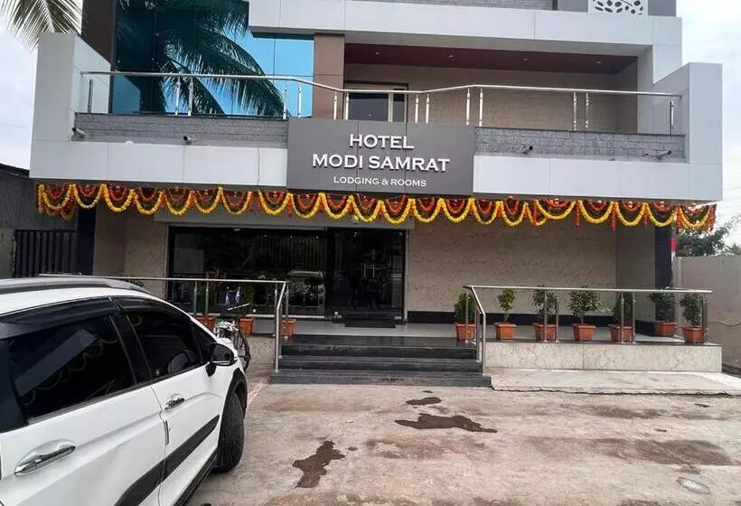 Hotelli Modi Samrat