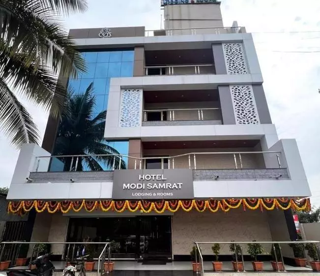 Hotelli Modi Samrat