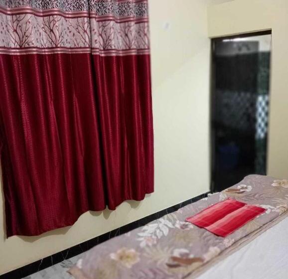 בית מלון כפרי Oyo Dream House