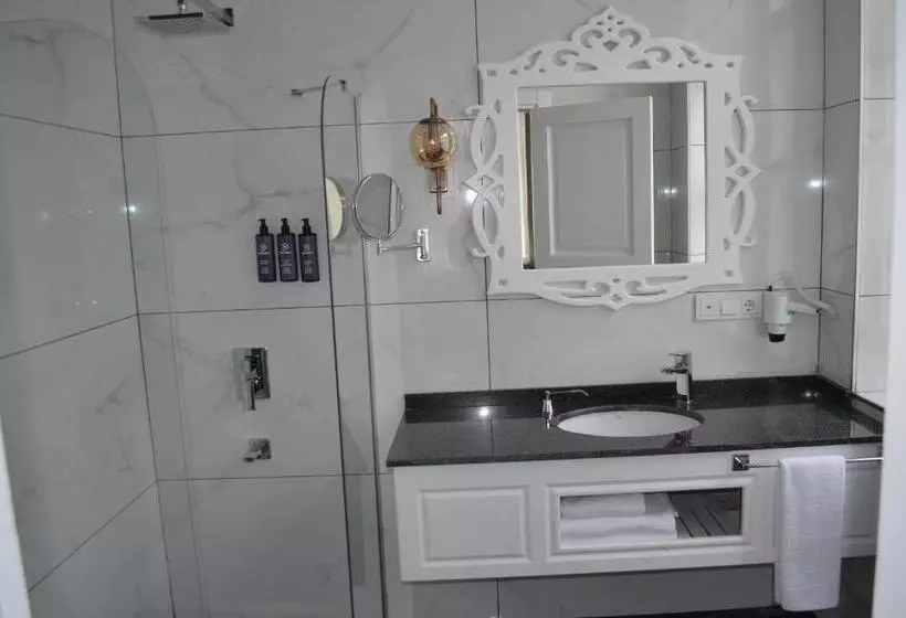 هتل Qrista Managed By Dedeman