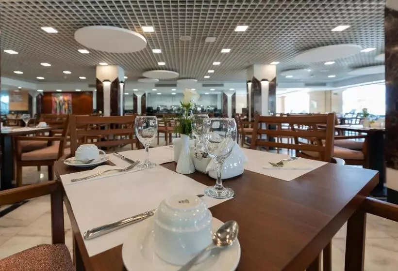 هتل Safir Marsa Matrouh Resort