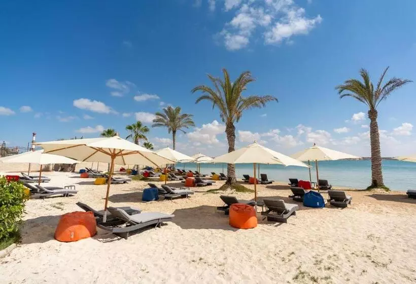 هتل Safir Marsa Matrouh Resort