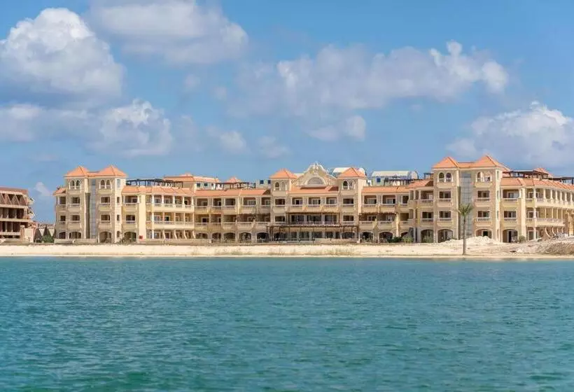 هتل Safir Marsa Matrouh Resort