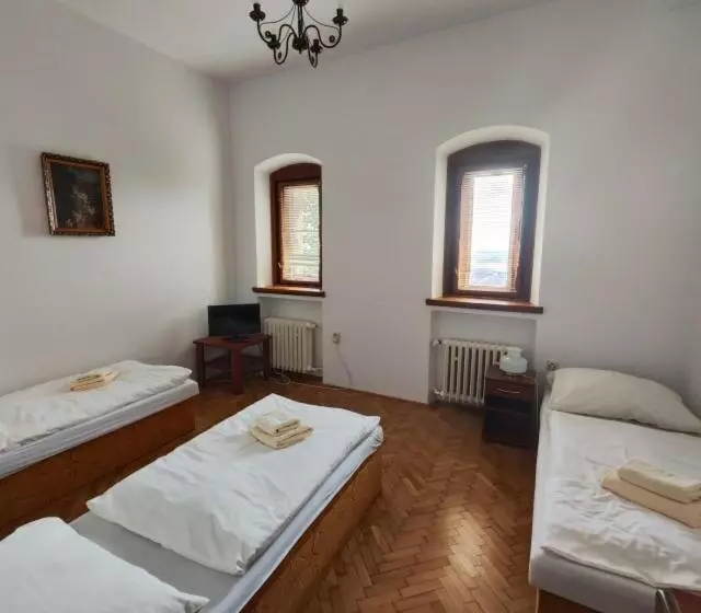 Hotelli Smolenický Zámok