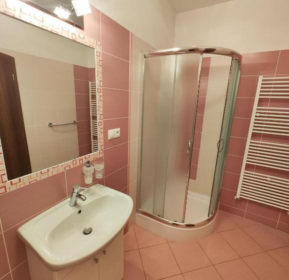 酒店 Smolenický Zámok