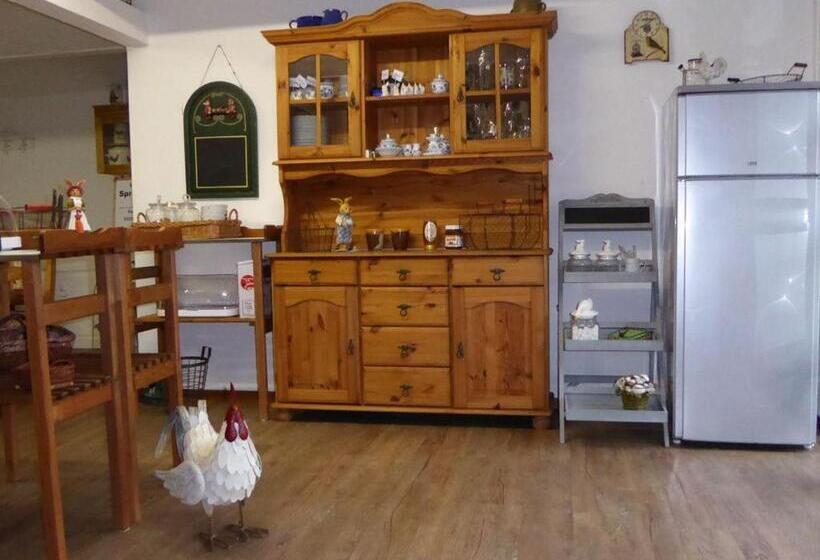 Hotelli Spreewaldpension Beesk