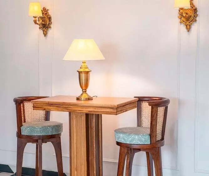 Hotelli Welcomheritage Santa Roza Kasauli