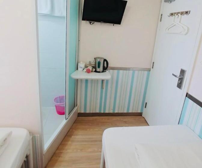 پانسیون 香港铃木旅馆