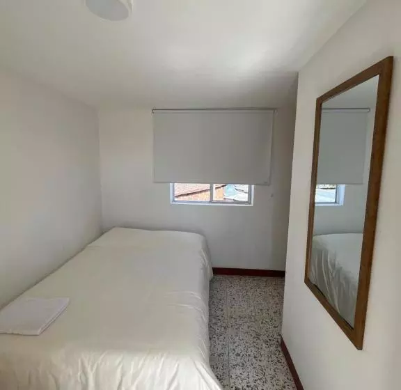 ペンション Casa Blanca Hostal