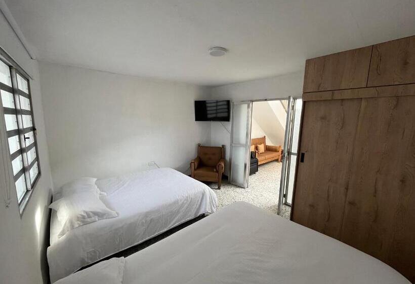 펜션 Casa Blanca Hostal