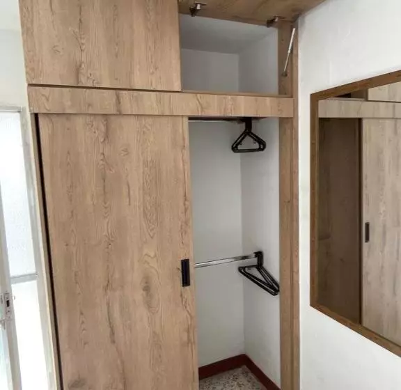 ペンション Casa Blanca Hostal