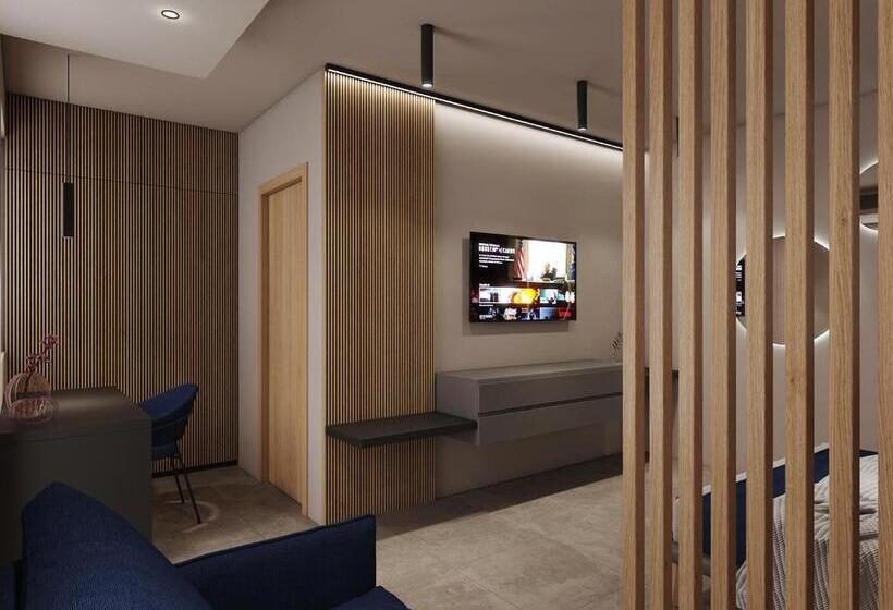 بنسيون La Pergola Suites