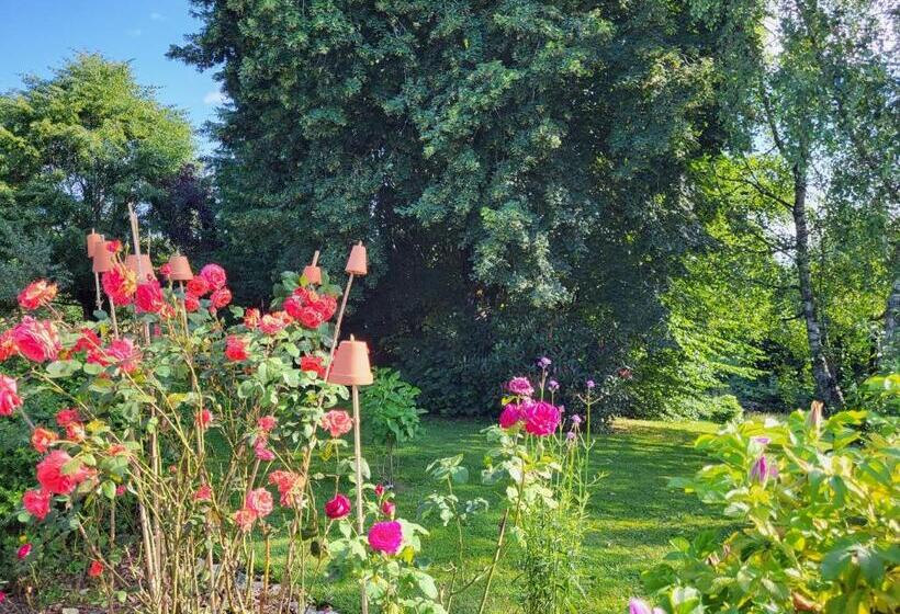 ペンション Les Causeries Du Monde