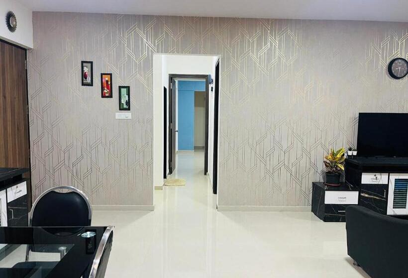 ペンション Sahukar Hospitality