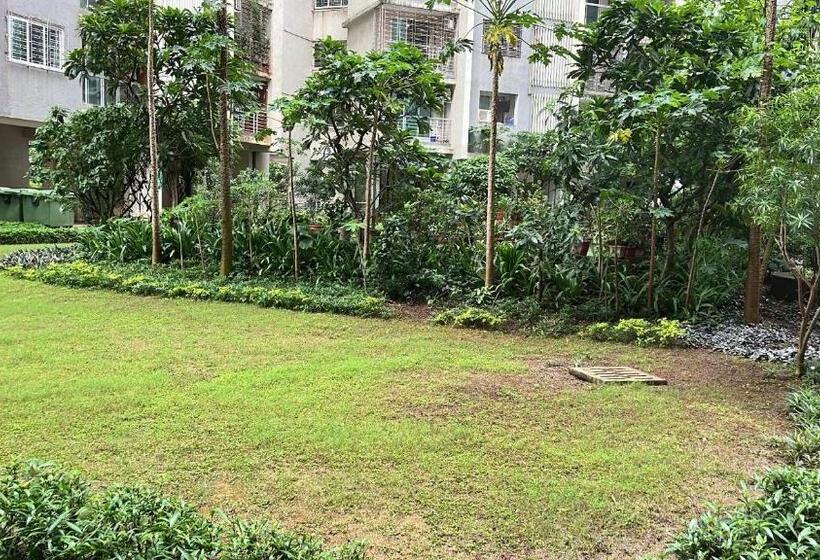 ペンション Sahukar Hospitality