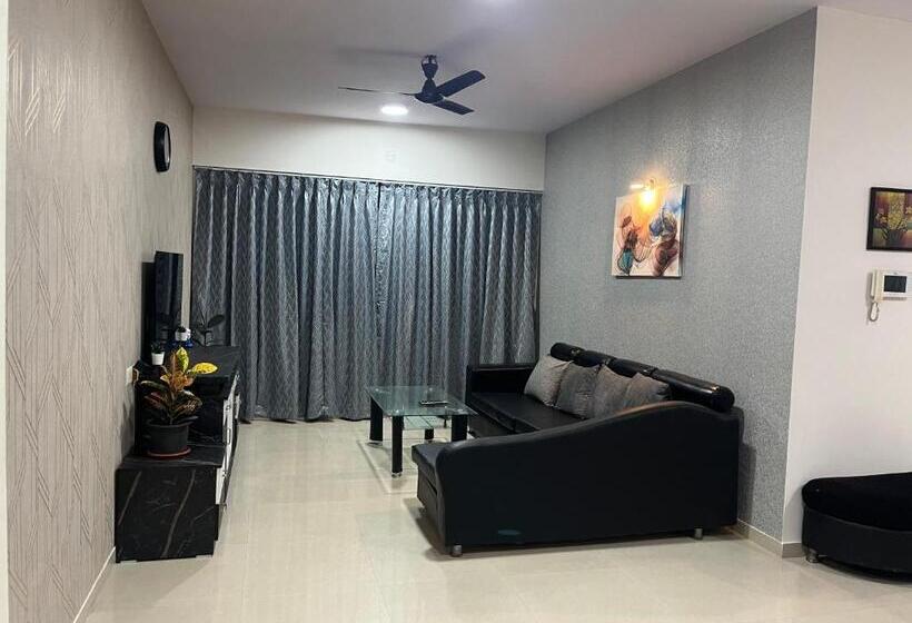 ペンション Sahukar Hospitality