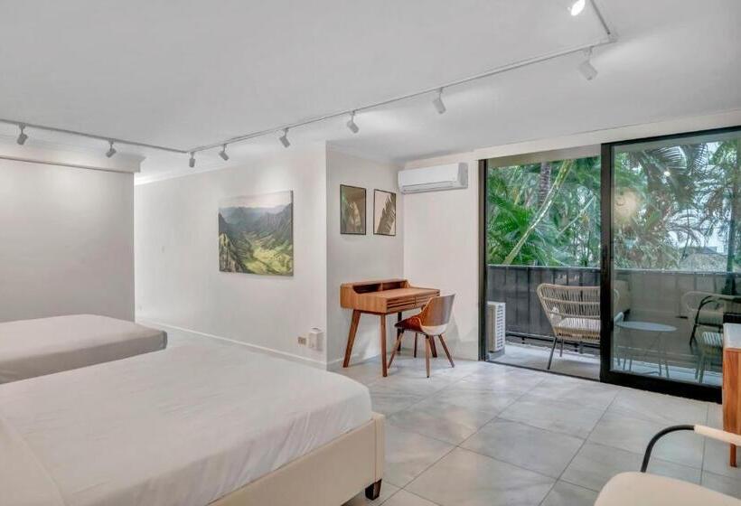 Spacious Design Studio 3 Mins From The Beach