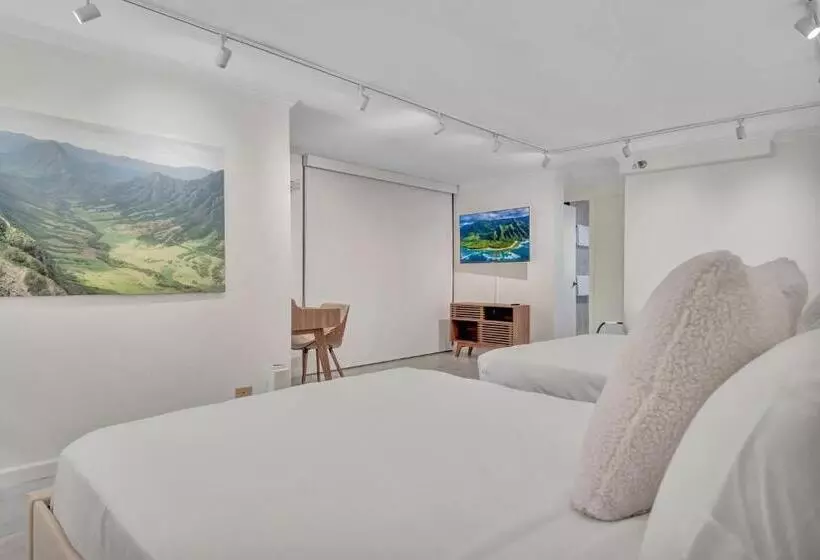 Spacious Design Studio 3 Mins From The Beach