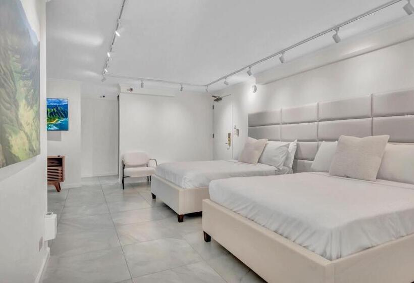 Spacious Design Studio 3 Mins From The Beach