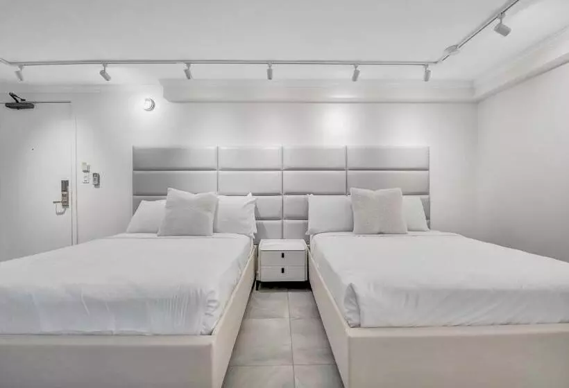 Spacious Design Studio 3 Mins From The Beach