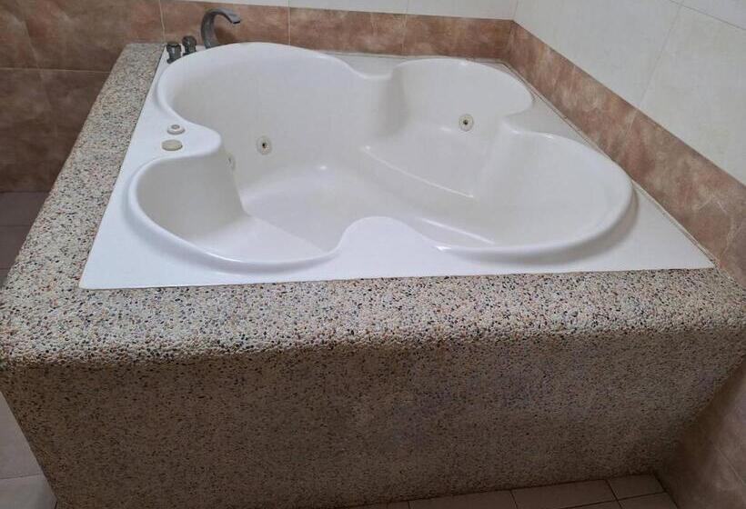 Xinghe Motel Chaozhou