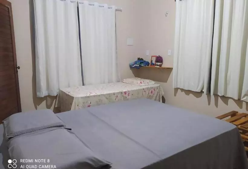 Retkeilymaja Casa De Temporada Casa Dos Paiva