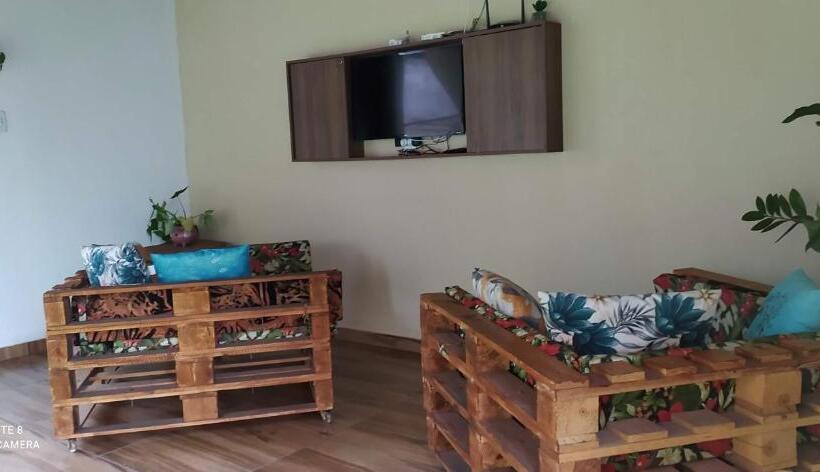 ユースホステル Casa De Temporada   Casa Dos Paiva