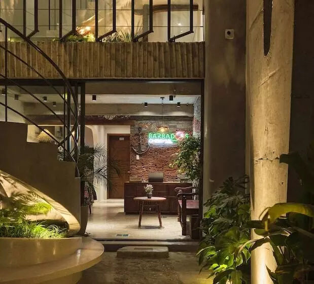 تختخواب و صبحانه Barbados Cherry Villa