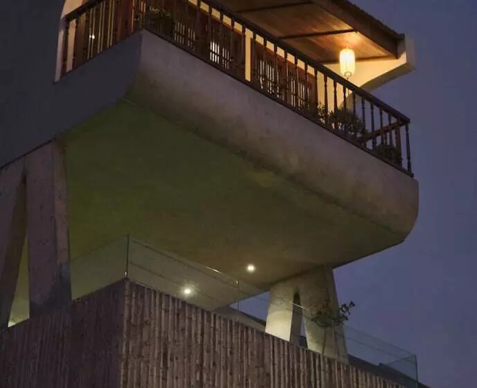 تختخواب و صبحانه Barbados Cherry Villa