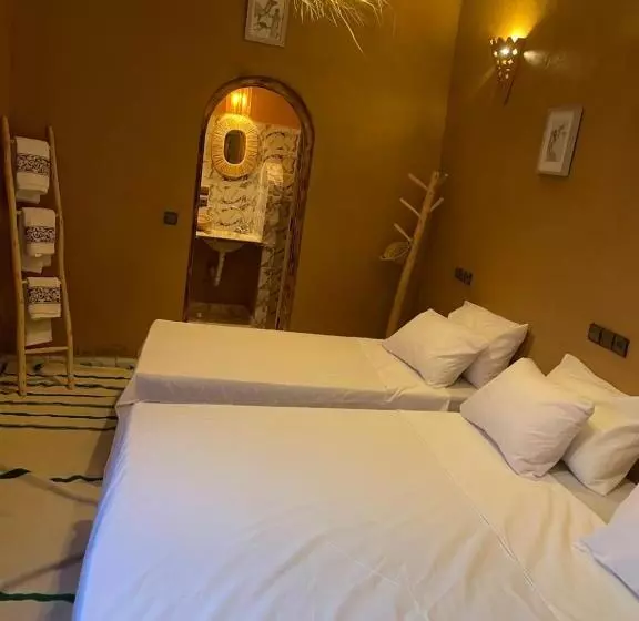 Aamiaismajoitus (B&B) Dar Nomads